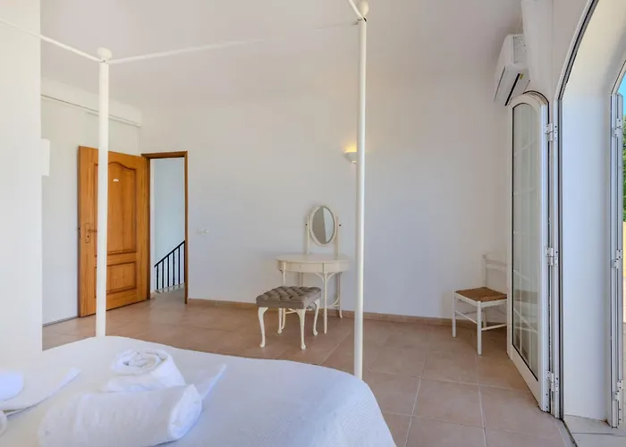 Monte Da Torre By Interhome Loulé