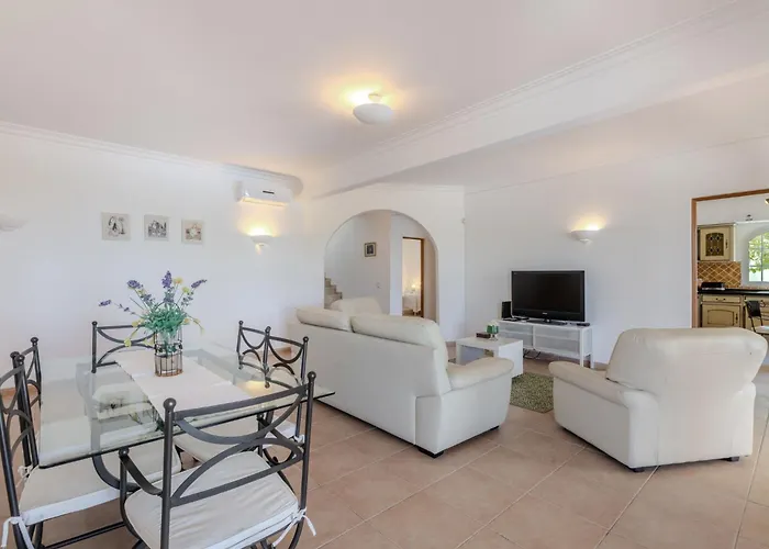 Villa Monte Da Torre By Interhome Loulé